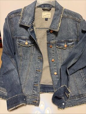 Universal Thread Blue Denim Jacket